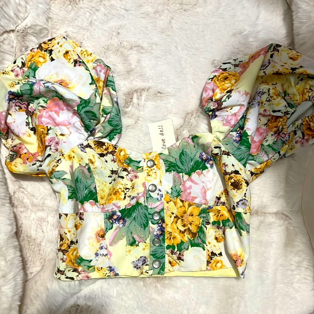 Floral Puff Sleeve Crop Top - NWT